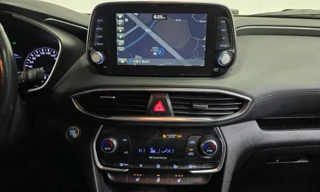 Hyundai Santa fe 2.0 2WD, снимка 11 - Автомобили и джипове - 53090927