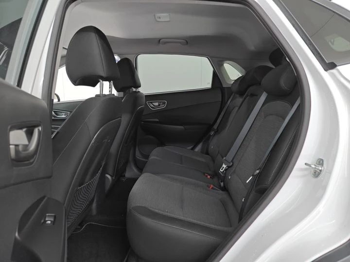 Hyundai Kona 64 kWh   204 к.с.   Автоматик   2020 г., снимка 2 - Автомобили и джипове - 54167625