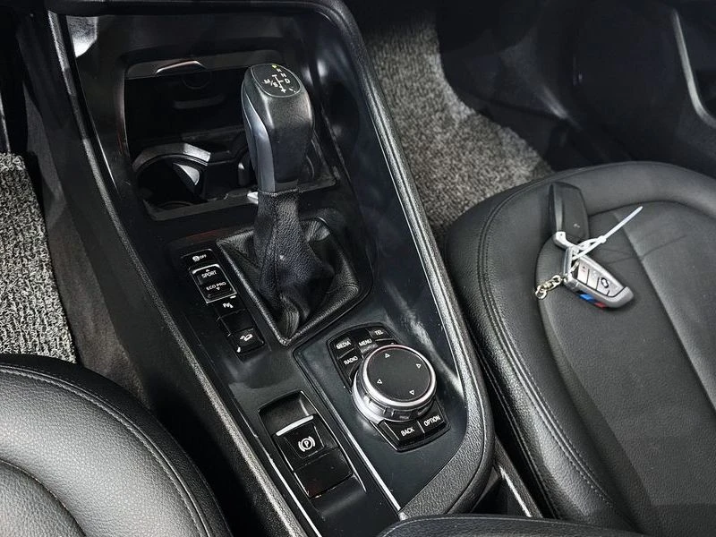 BMW X1 X1 xDrive 18D, снимка 9 - Автомобили и джипове - 55663520