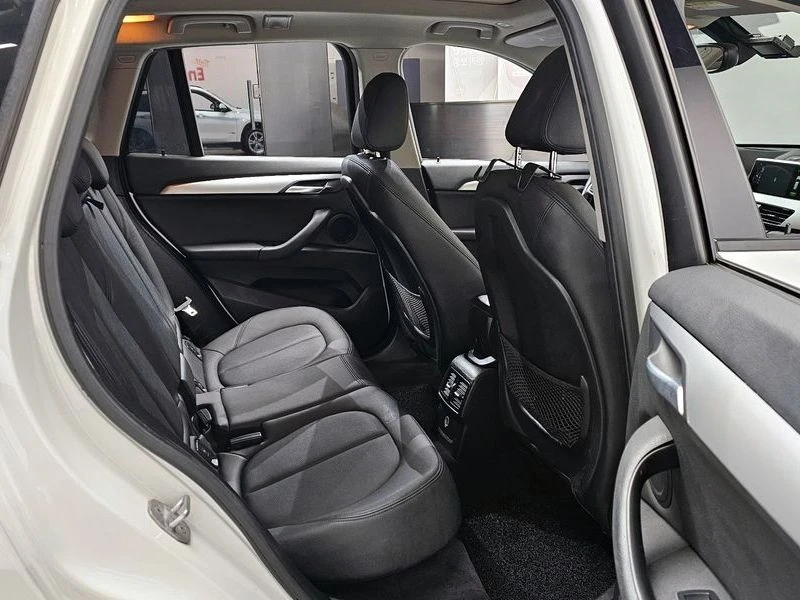 BMW X1 X1 xDrive 18D, снимка 12 - Автомобили и джипове - 55663520