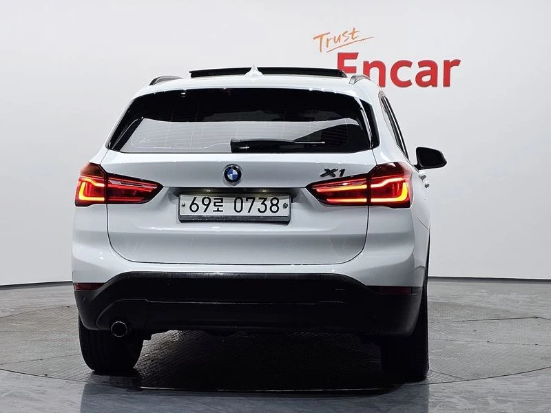 BMW X1 X1 xDrive 18D, снимка 4 - Автомобили и джипове - 55663520