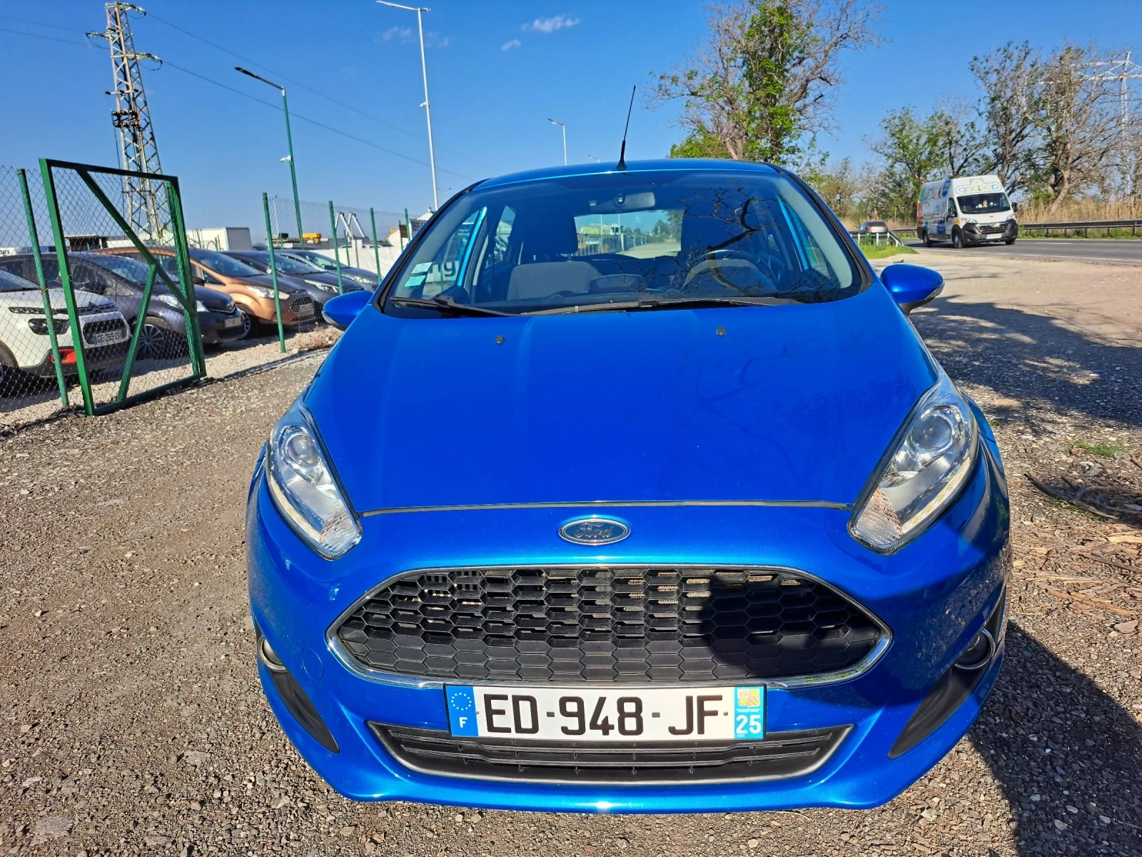 Ford Fiesta 1.5 ТDCI - изображение 2
