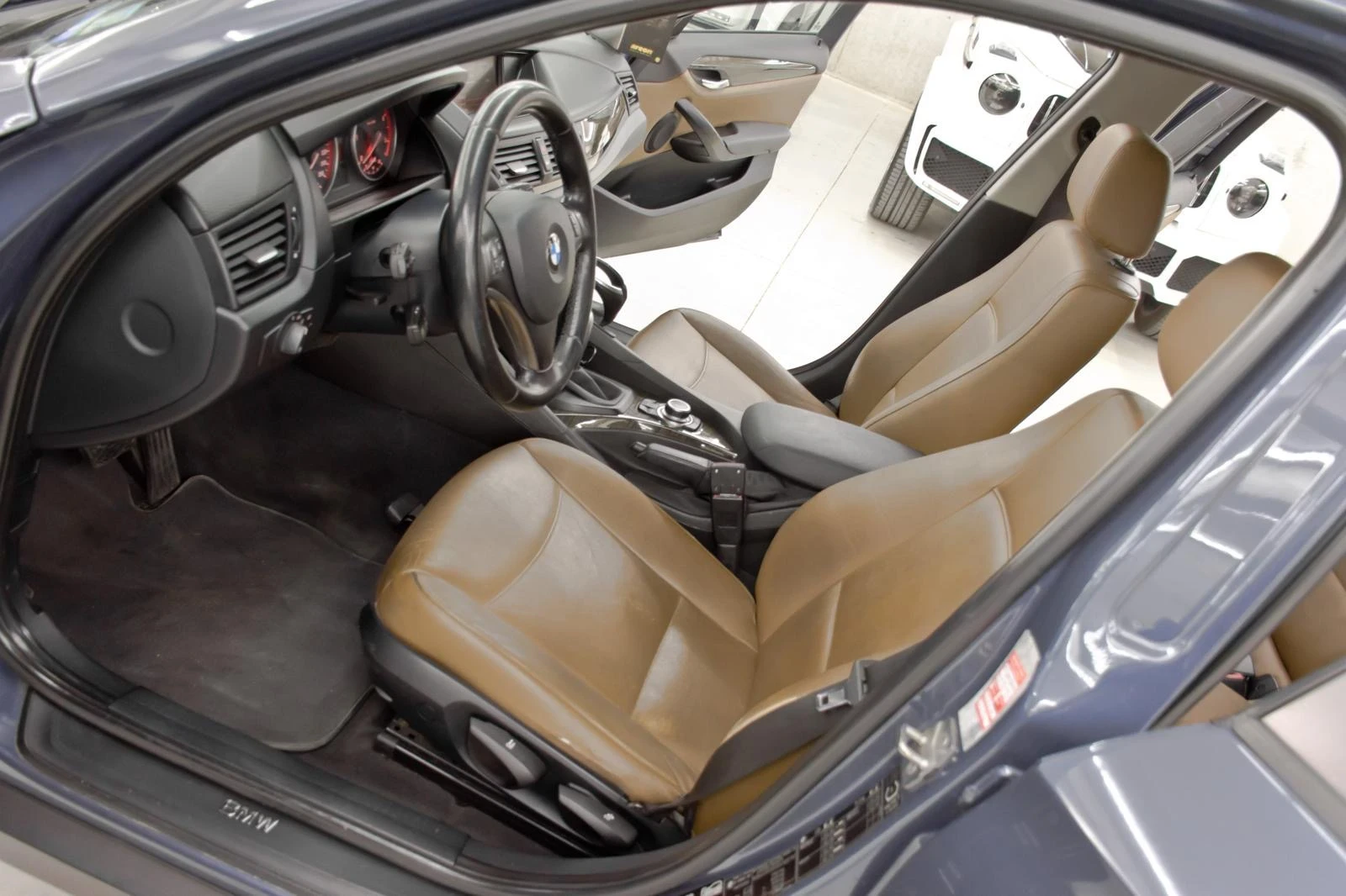 BMW X1 | Mobile.bg   13