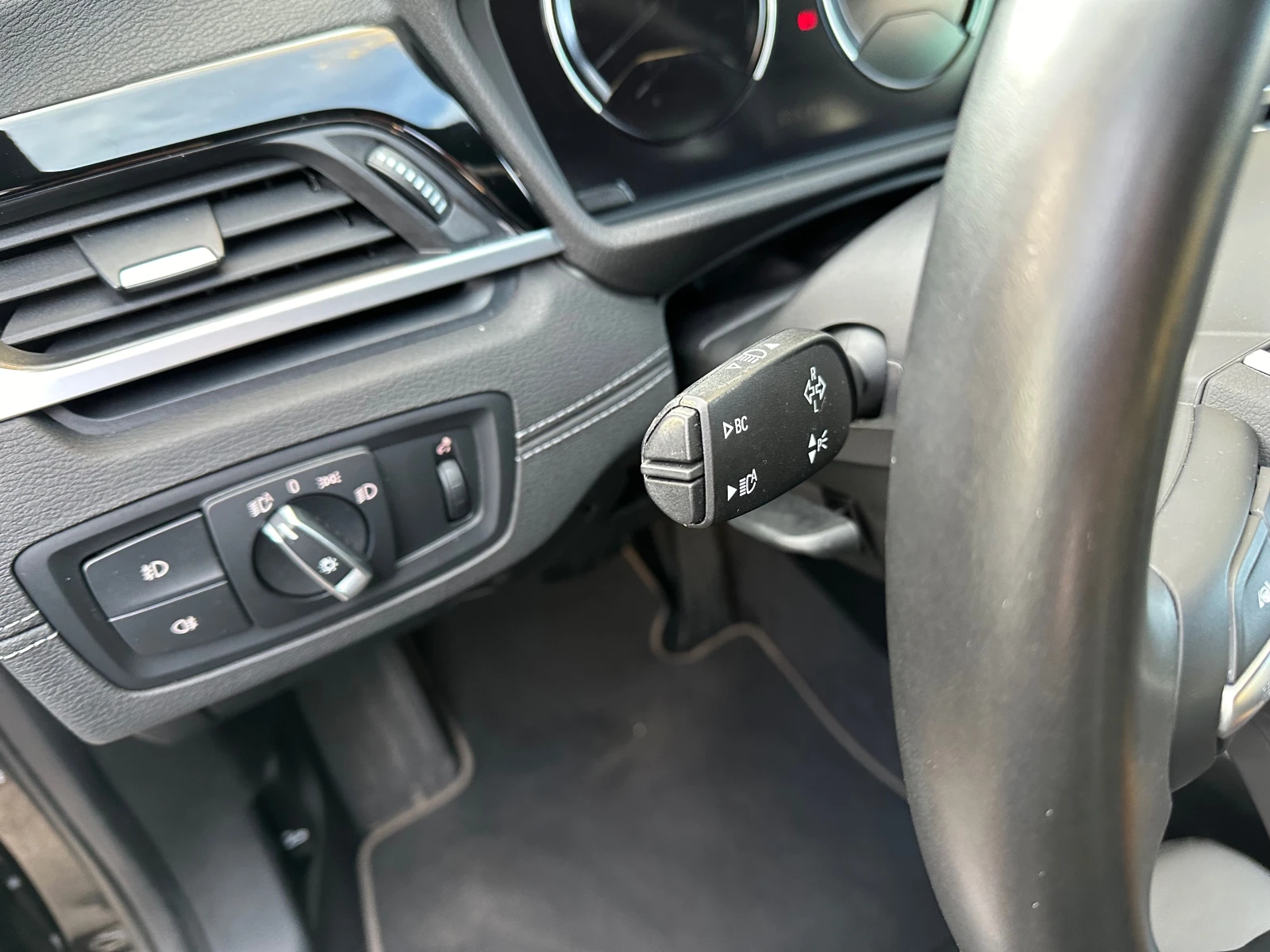 BMW X1 25d X-Drive, LED, Head up - изображение 7