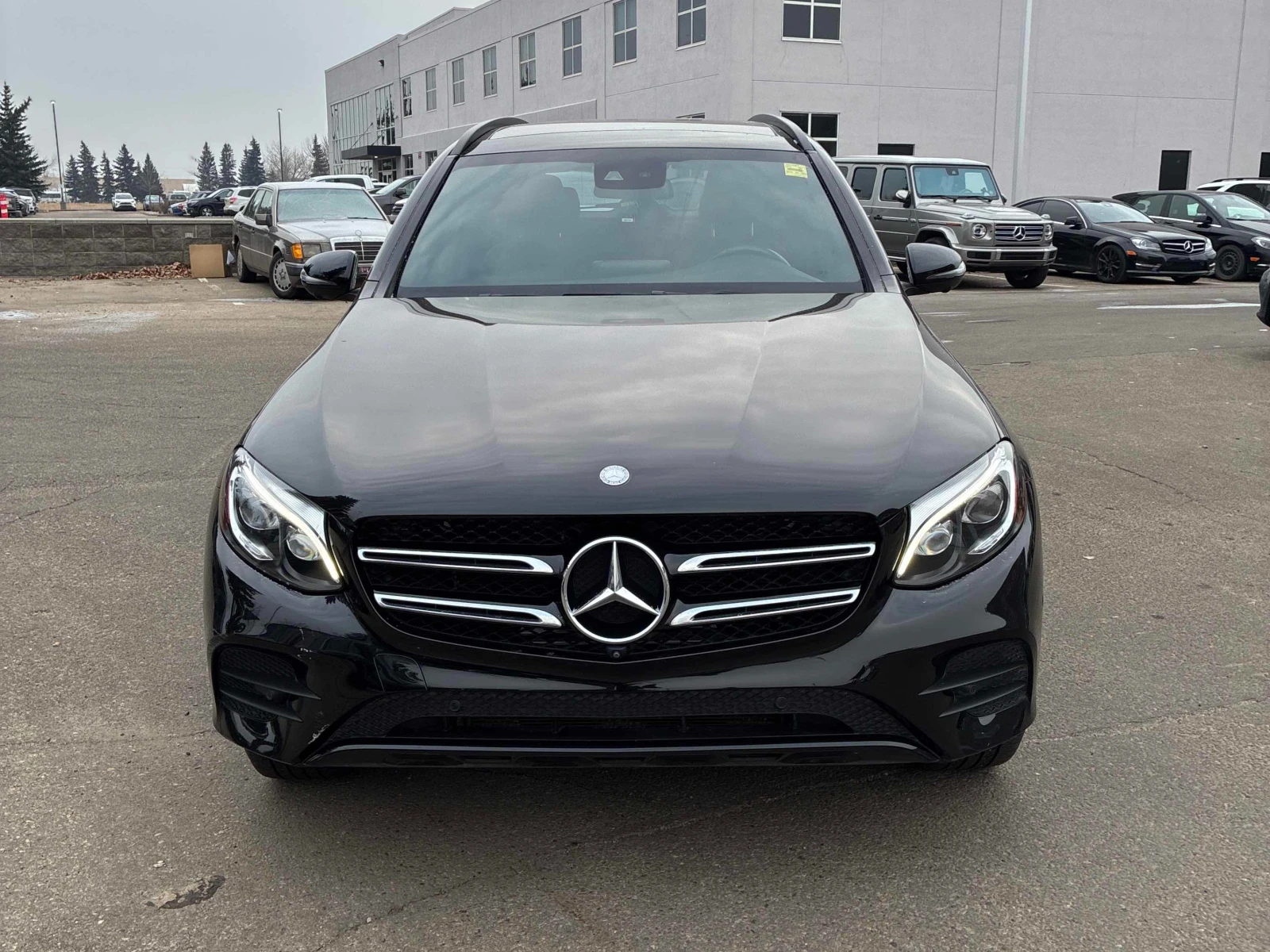 Mercedes-Benz GLC 300 * * CARFAX * *   * *  | Mobile.bg   2