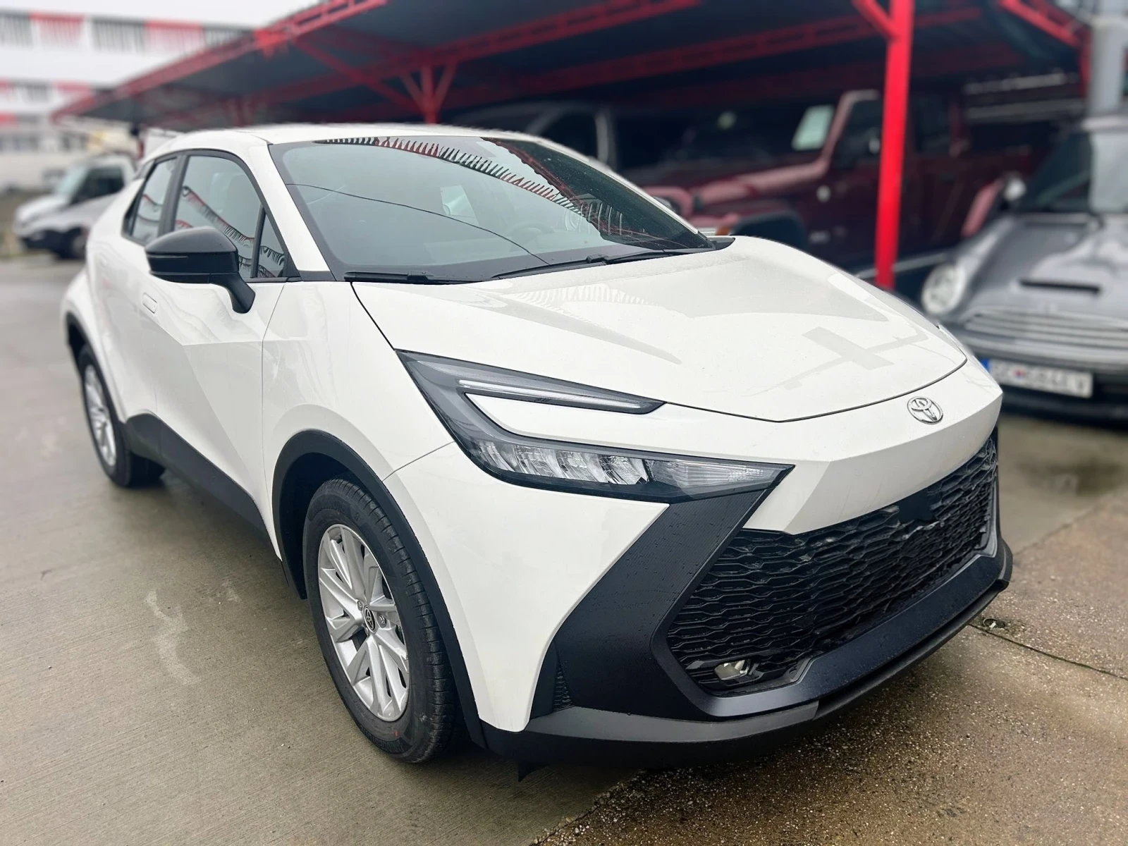 Toyota C-HR 1.8/HEV/BSM/ - изображение 2