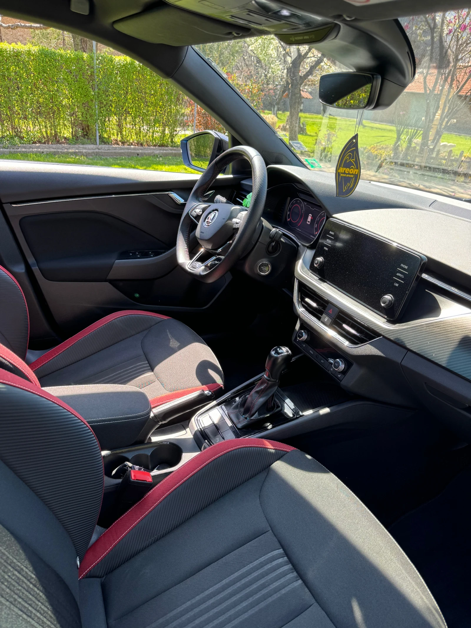 Skoda Kamiq, снимка 9 - Автомобили и джипове - 53966525