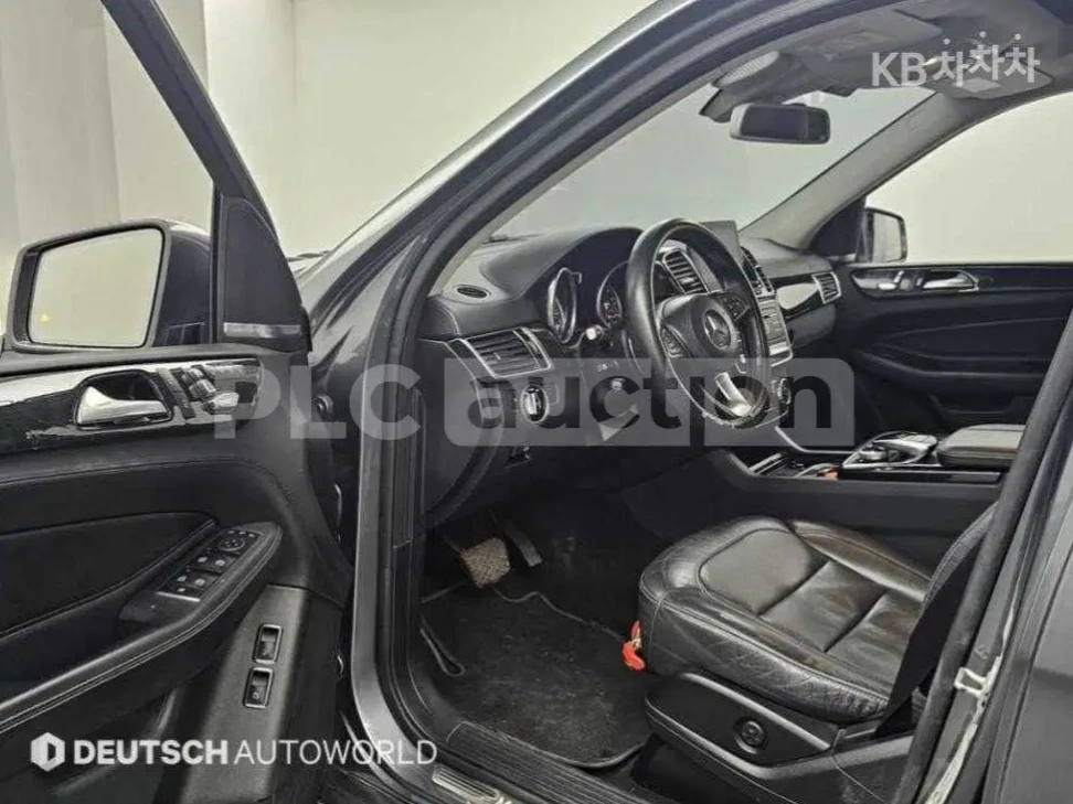 Mercedes-Benz GLS 350 АВТОКРЕДИТ* ЦЕНА БЕЗ АНАЛОГ* , снимка 9 - Автомобили и джипове - 54126580
