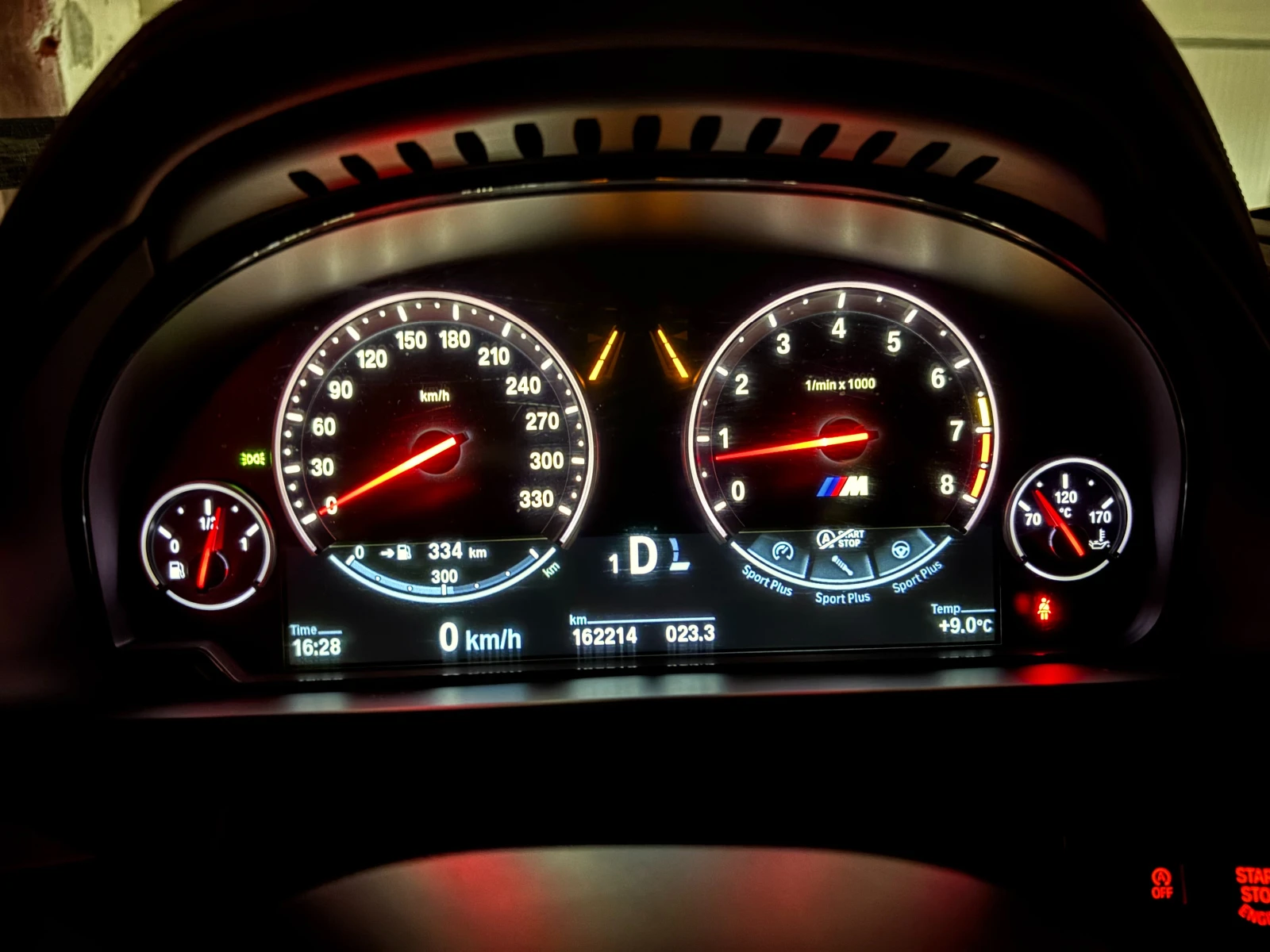 BMW X6, снимка 16 - Автомобили и джипове - 54446275