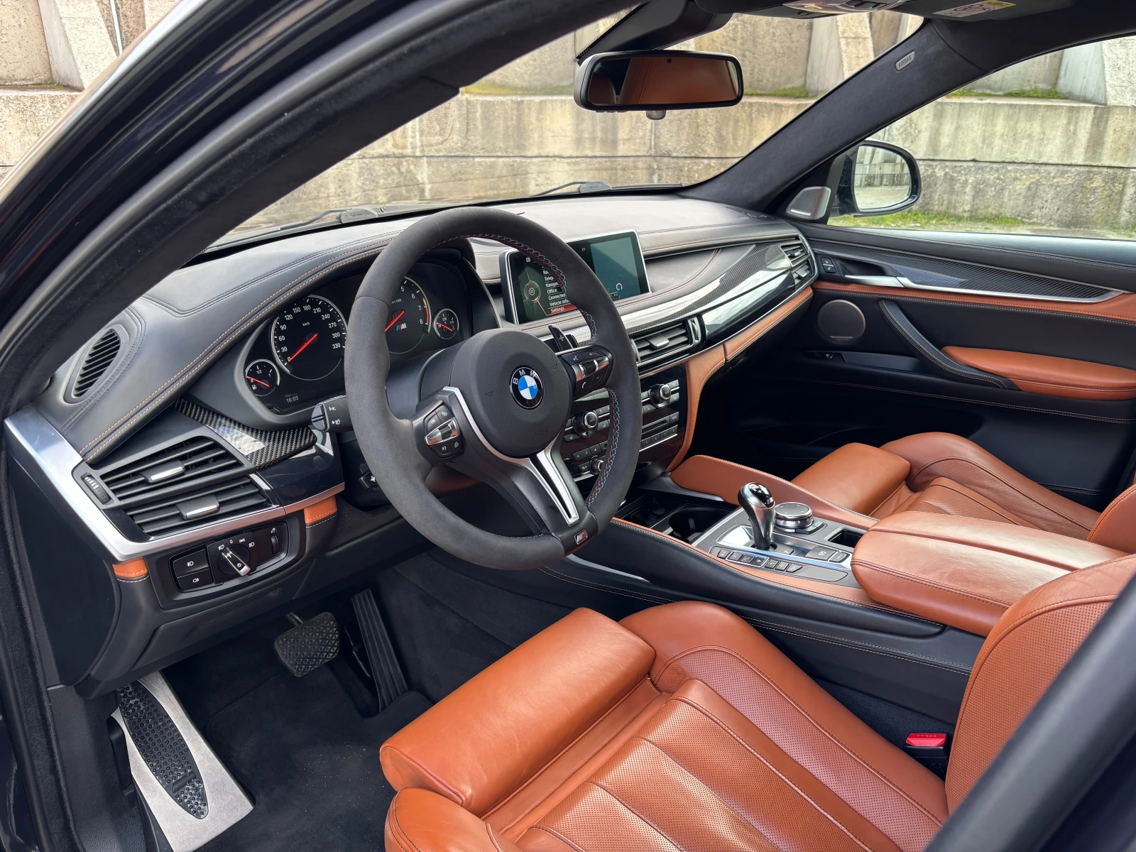 BMW X6, снимка 11 - Автомобили и джипове - 54446275