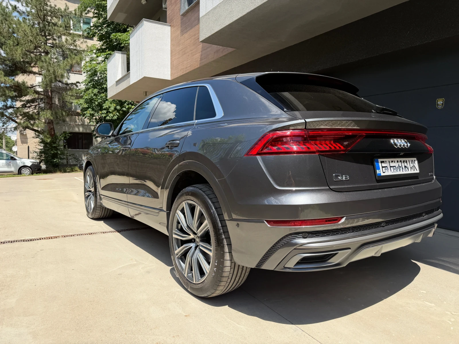 Audi Q8, снимка 3 - Автомобили и джипове - 54853590