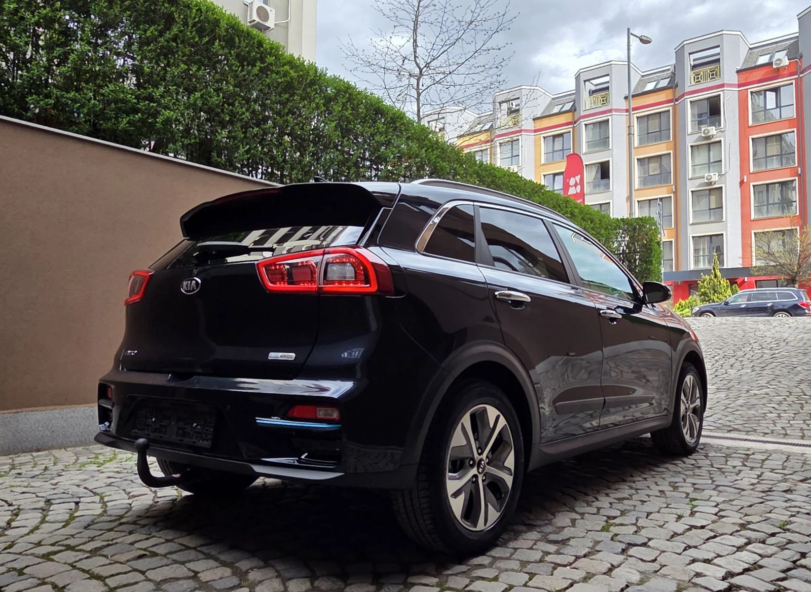 Kia Niro SOH100%/Premium, снимка 3 - Автомобили и джипове - 55005585