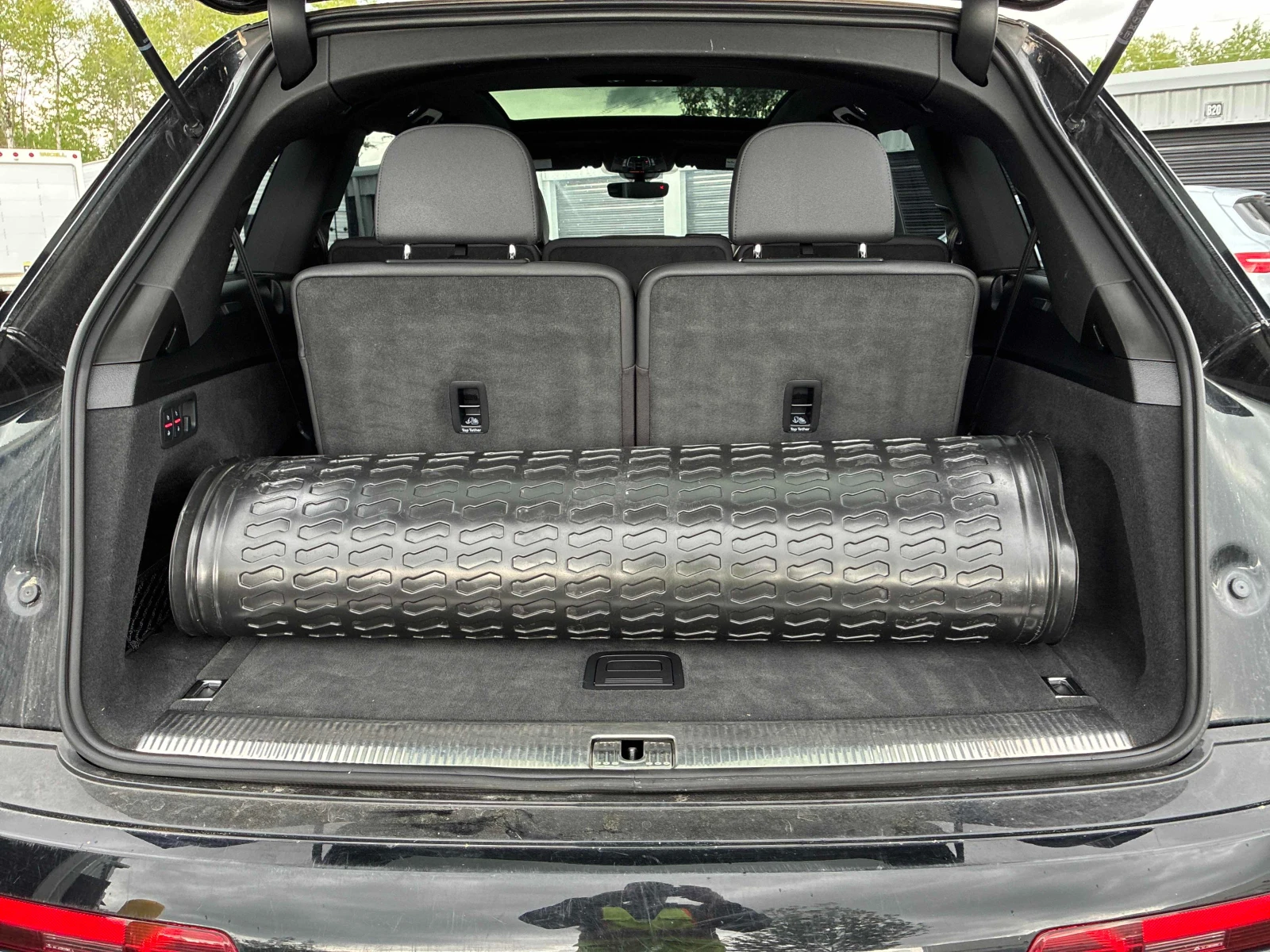 Audi Q7 KOMFORT* ДИСТРОНИК* ПАНО* ДИГИТАЛ* МЕМОРИ* , снимка 12 - Автомобили и джипове - 55048392