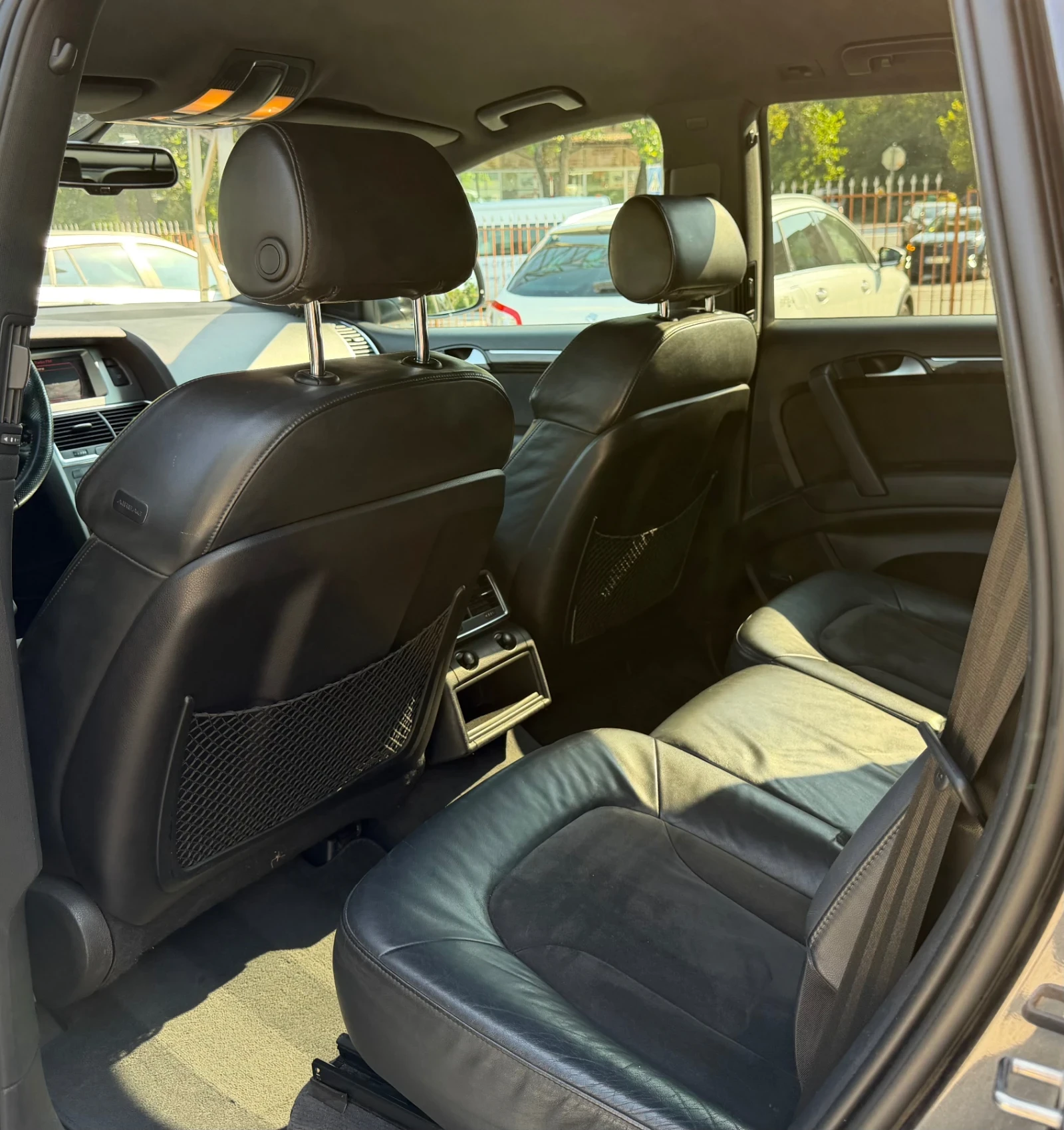Audi Q7 3.0TDI/Quattro/7мест./Camera/Navi, снимка 6 - Автомобили и джипове - 55568945