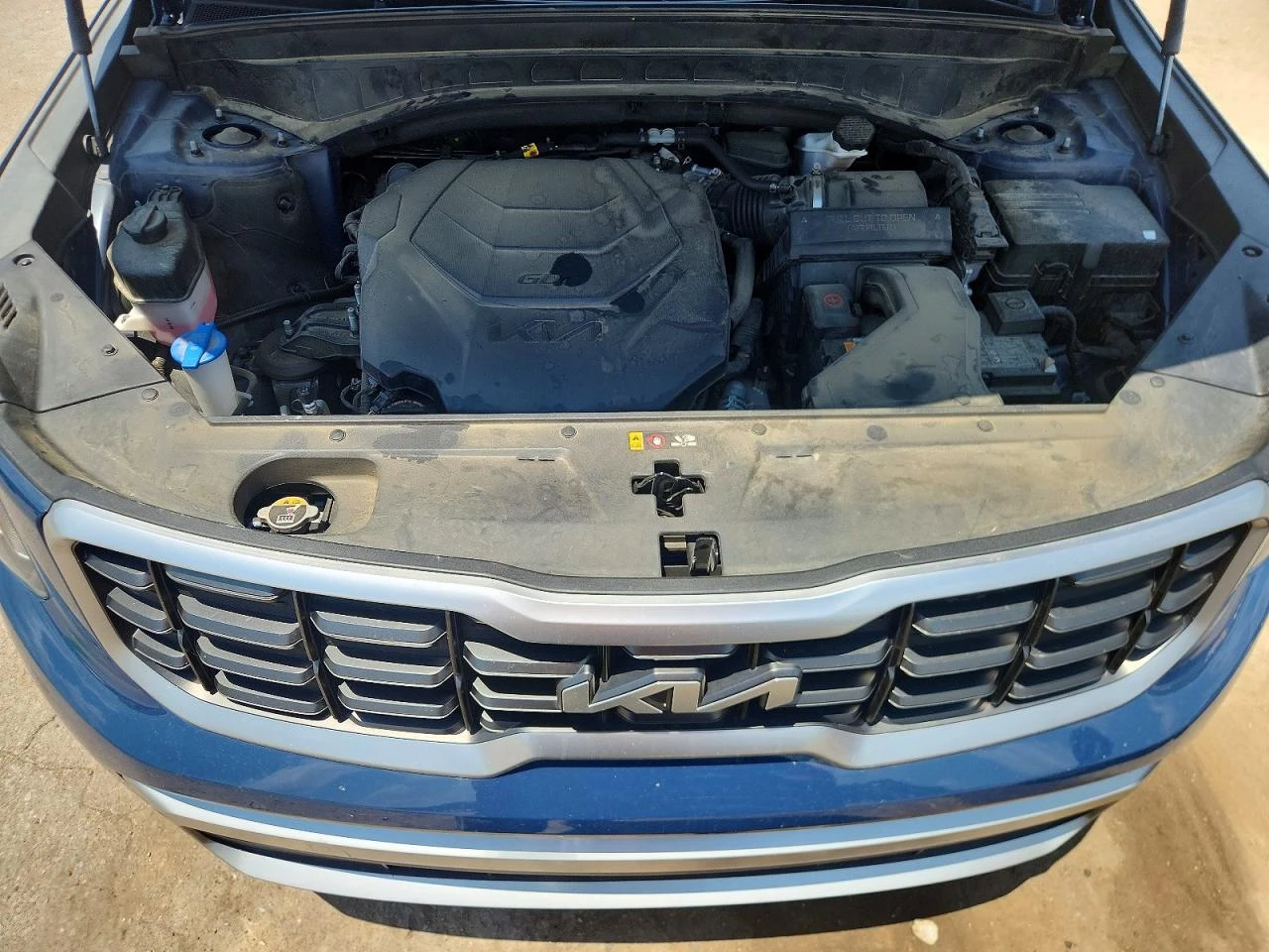 Kia Telluride 3.8l S, снимка 12 - Автомобили и джипове - 55772836