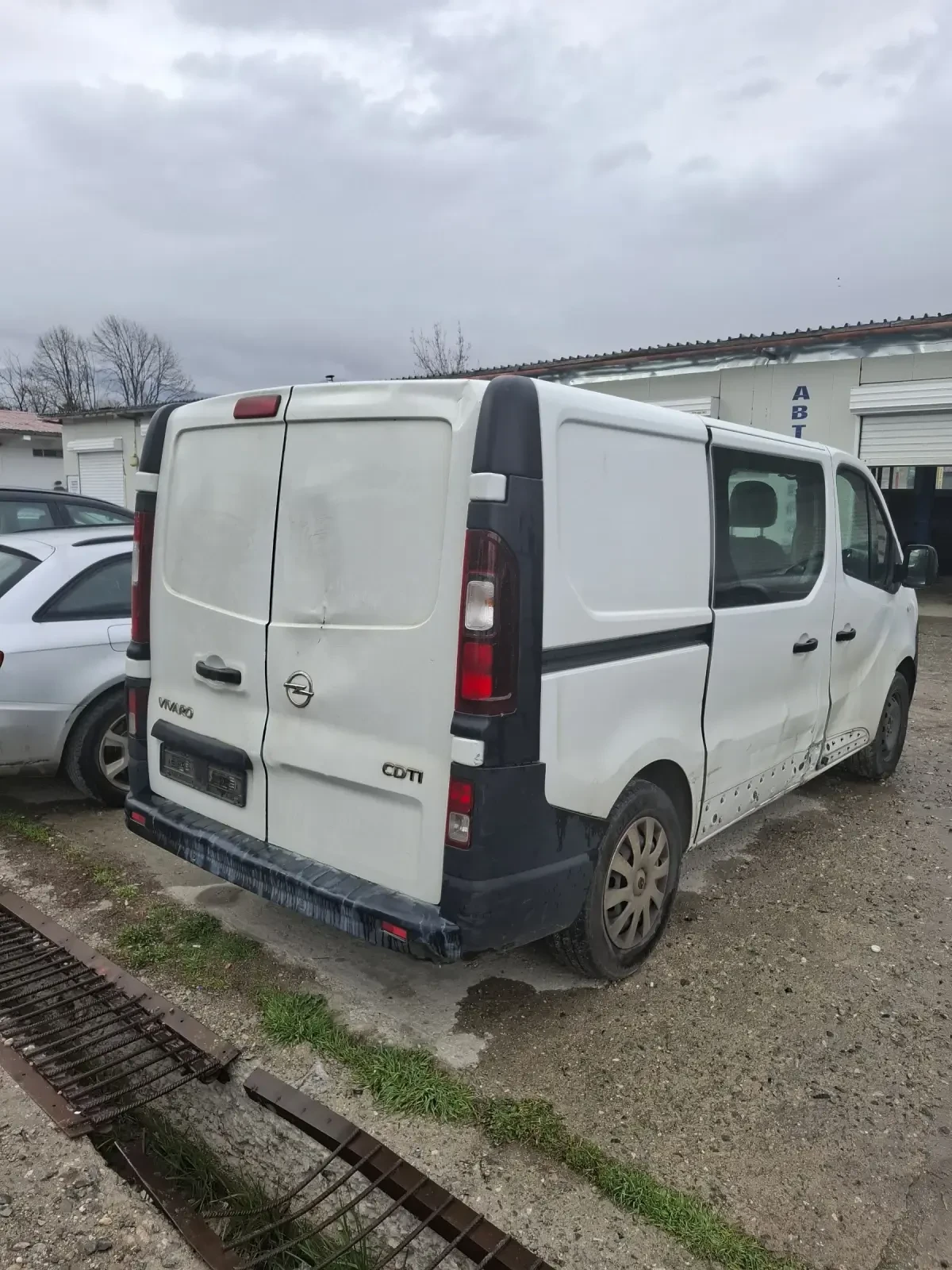 Opel Vivaro 1.6CDTI 6����� | Mobile.bg � ����������� 6
