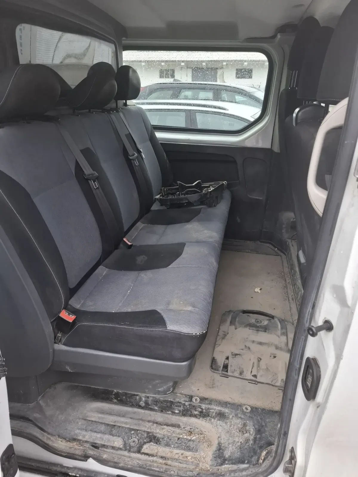 Opel Vivaro 1.6CDTI 6����� | Mobile.bg � ����������� 9