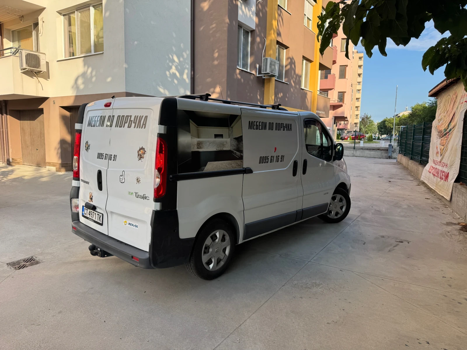 Renault Trafic 2000, снимка 12 - Бусове и автобуси - 55411030