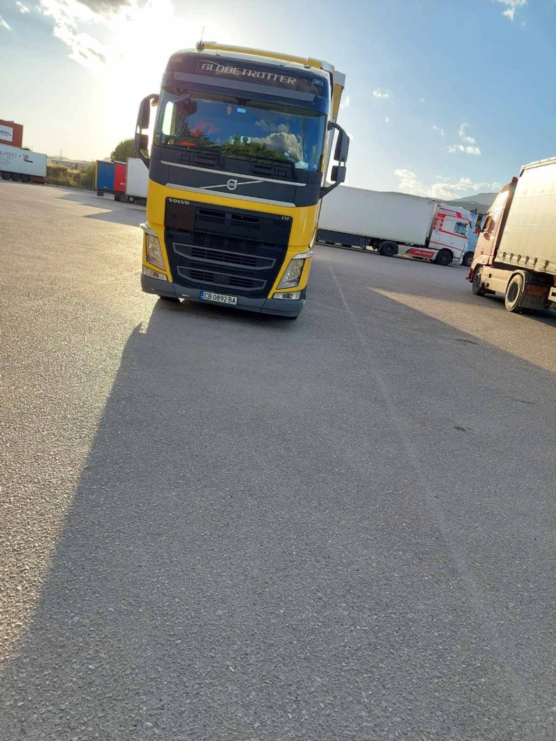 Volvo Fh FH, снимка 3 - Камиони - 48758412