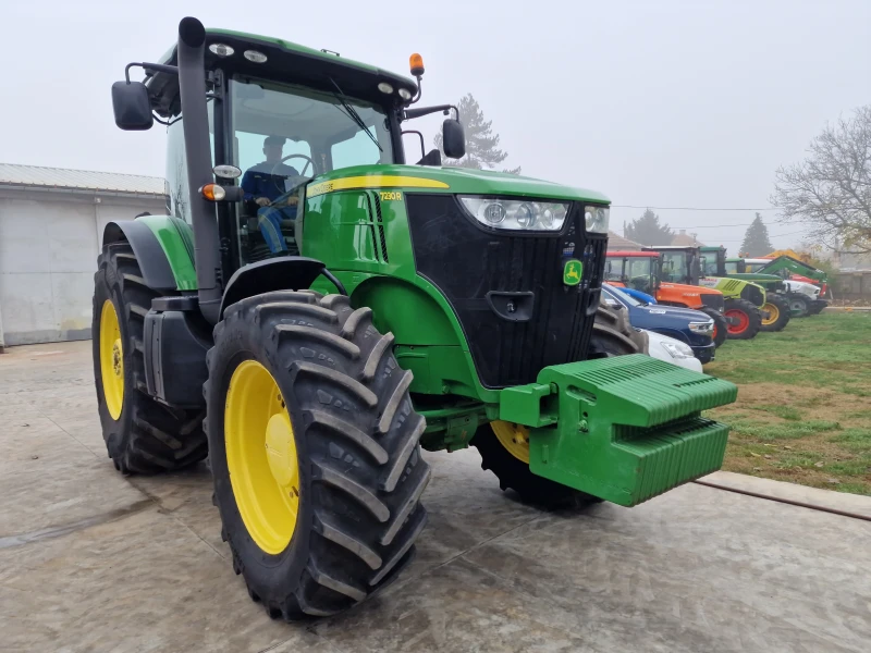 Трактор John Deere 7230R, снимка 2 - Селскостопанска техника - 52411959