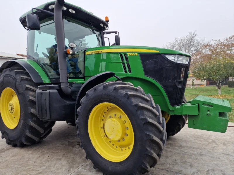 Трактор John Deere 7230R, снимка 16 - Селскостопанска техника - 52411959