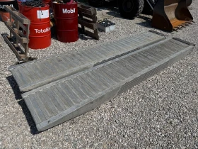 Допълнително оборудване Друг вид АЛУМИНИЕВИ РАМПИ 30 ТОНА, снимка 2