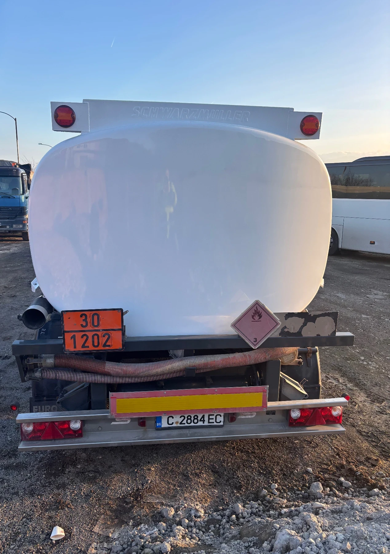 �� ������ Scwarzmuller  | Mobile.bg � ����������� 4