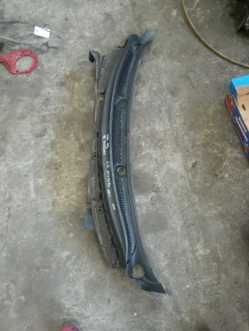 Кора под предни чистачки Ситроен Ц3 Плуриел