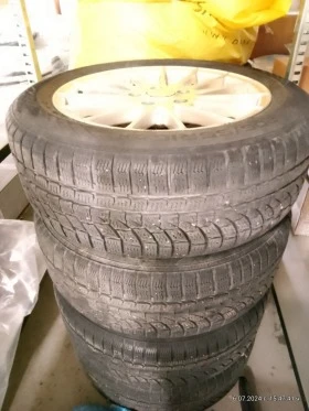 Гуми с джанти Nokian 205/55R16, снимка 4 - Гуми и джанти - 49108277