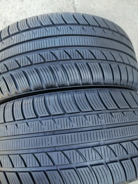 Гуми Зимни 245/45R18, снимка 4 - Гуми и джанти - 47105399