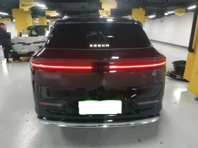 Zeekr 7X 75 kWh Intelligent Driving Version, снимка 4