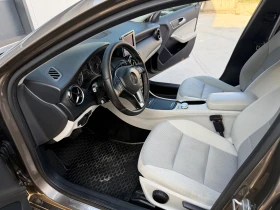 Mercedes-Benz A 200 AVT/SPORT, снимка 9