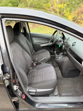 Mazda 2, снимка 5