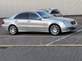 Mercedes-Benz E 320 E320 204к.с, снимка 1