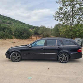 Mercedes-Benz E 220, снимка 6