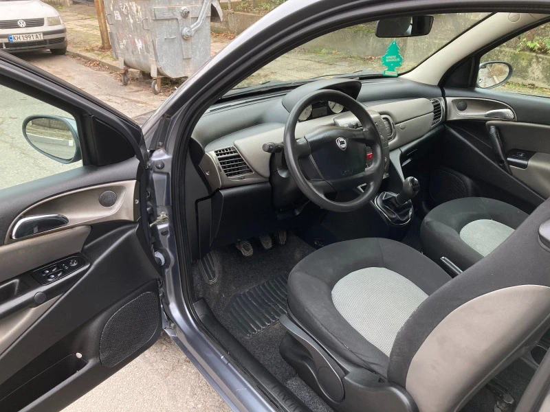 Lancia Ypsilon 1.3,mjet,69кс.,euro4,2005г., снимка 9 - Автомобили и джипове - 49594714