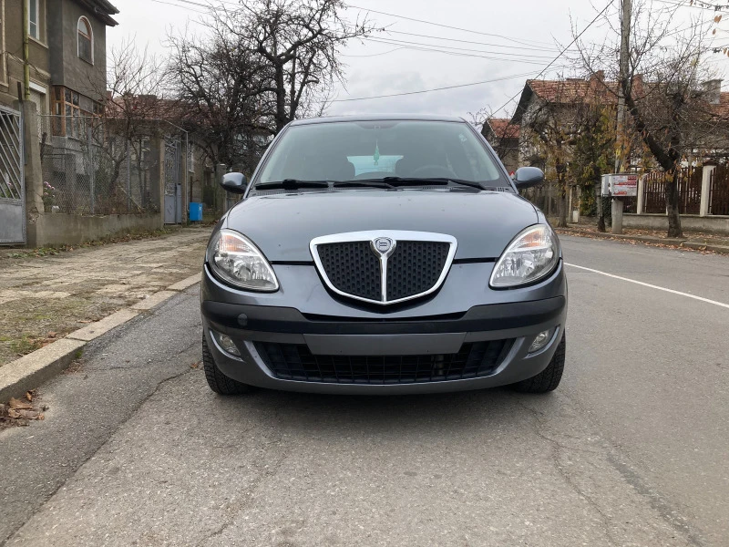 Lancia Ypsilon 1.3,mjet,69кс.,euro4,2005г., снимка 1 - Автомобили и джипове - 49594714