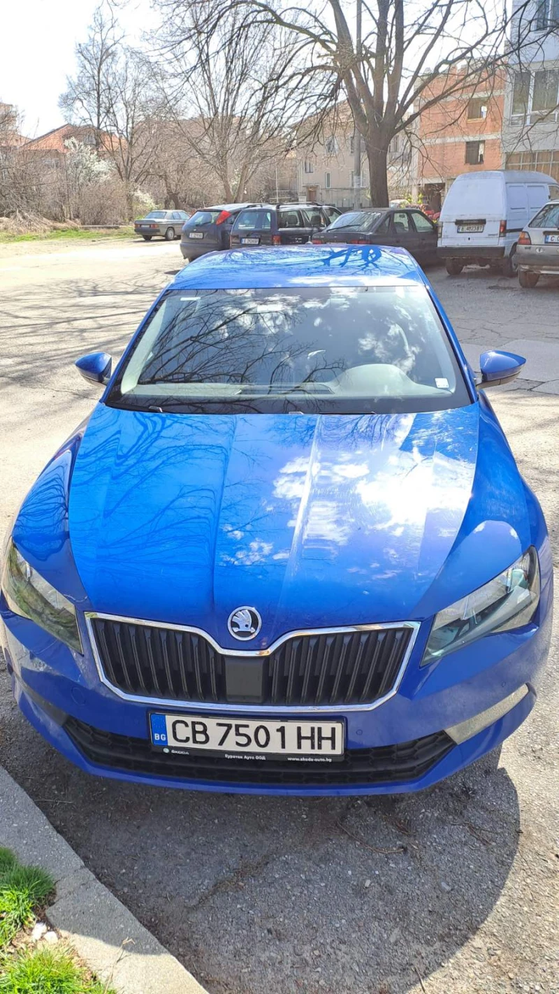 Skoda Superb, снимка 5 - Автомобили и джипове - 47693464