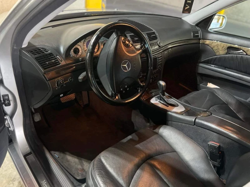 Mercedes-Benz E 320 E320 204к.с, снимка 6 - Автомобили и джипове - 47364809