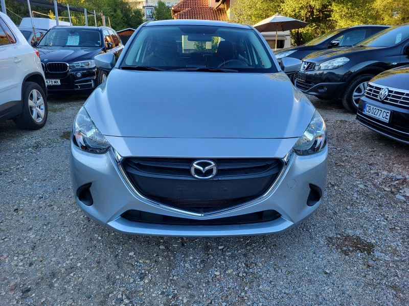 Mazda 2 1.5i-Skyactiv-26 000 км. Топ състояние , снимка 2 - Автомобили и джипове - 47424350