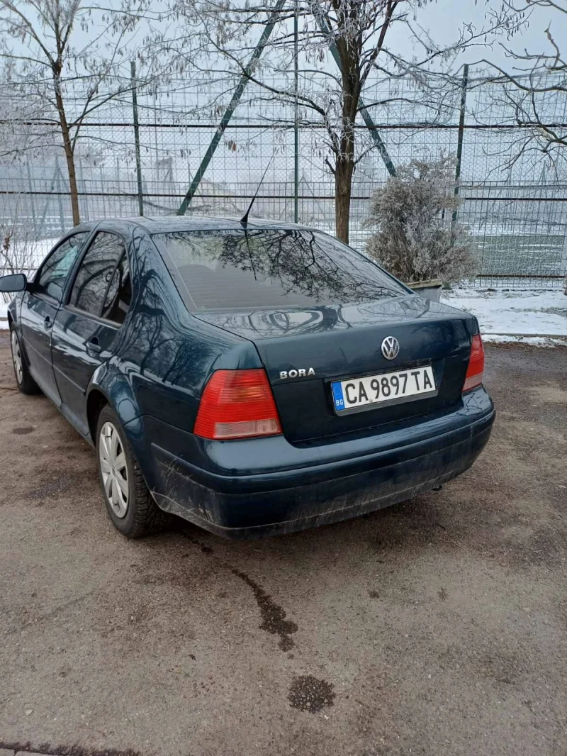 VW Bora, снимка 3 - Автомобили и джипове - 49409599