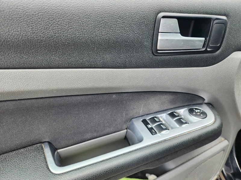 Ford Focus TITANIUM , снимка 6 - Автомобили и джипове - 52657453