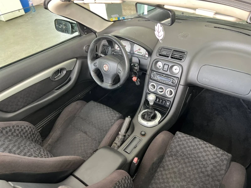 Mg Mgf 1.8i, снимка 14 - Автомобили и джипове - 51659612