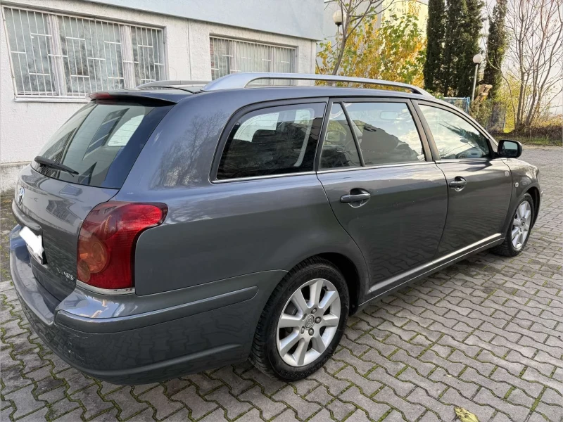 Toyota Avensis, снимка 2 - Автомобили и джипове - 52529336