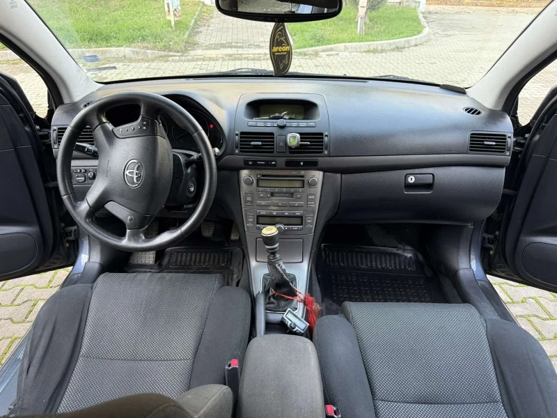 Toyota Avensis, снимка 8 - Автомобили и джипове - 52529336