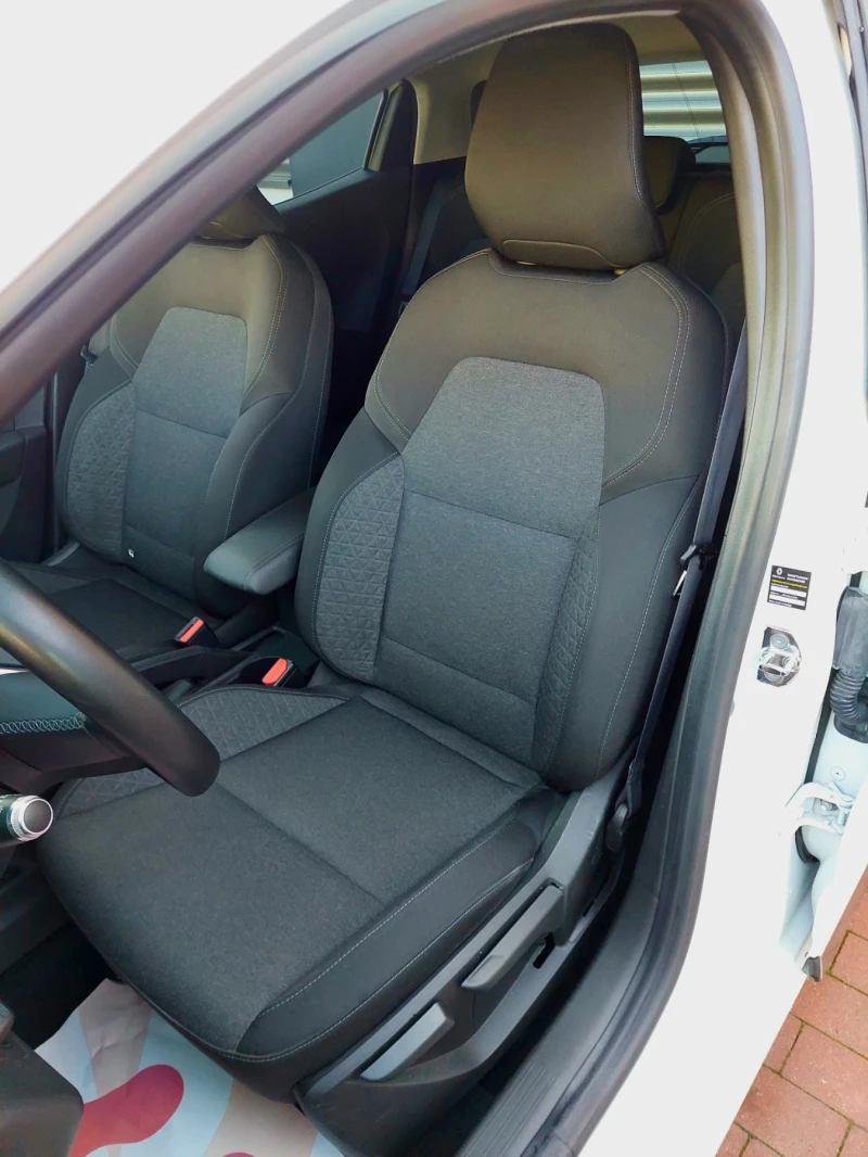 Renault Clio 1.0 Automatic Andoid  55000km, снимка 7 - Автомобили и джипове - 52672807