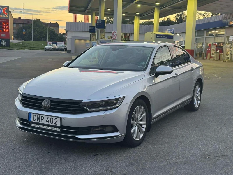 VW Passat, снимка 5 - Автомобили и джипове - 52907297