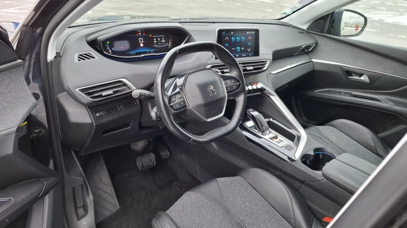 Peugeot 5008 1.6* Allure* 7-места* Автоматик* 135084к.м., снимка 5 - Автомобили и джипове - 53190383