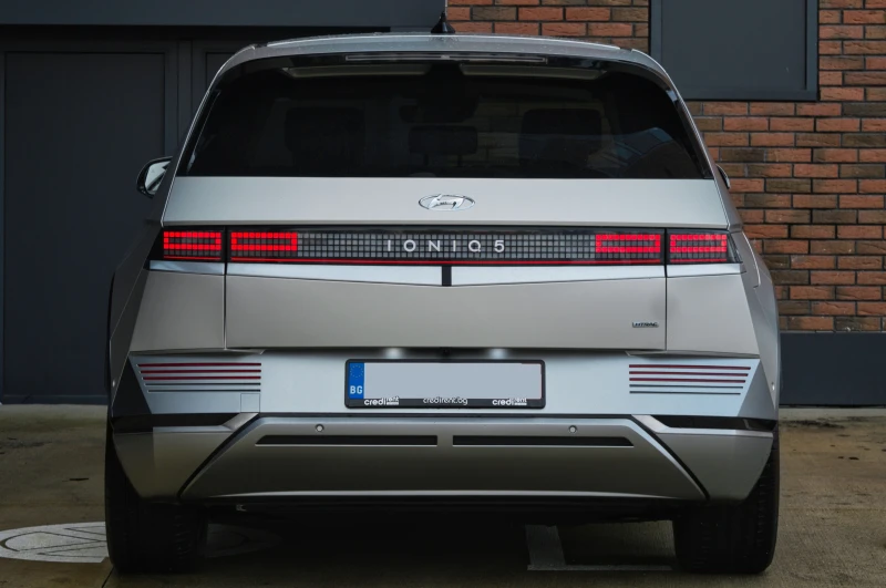 Hyundai Ioniq 5 77kWh AWD UNIQ, снимка 5 - Автомобили и джипове - 53409198