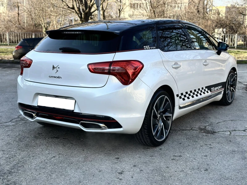 DS DS 5 Dsport Всички Екстри, снимка 5 - Автомобили и джипове - 53595394